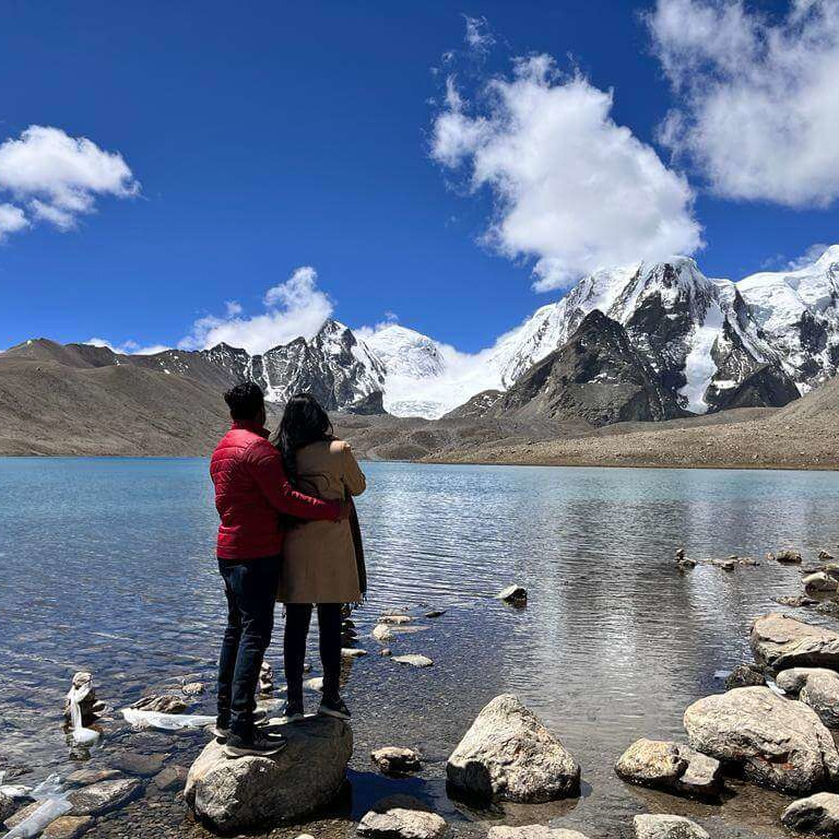 Sikkim Panorama: Lakes, Valleys & Monasteries in 6 Days