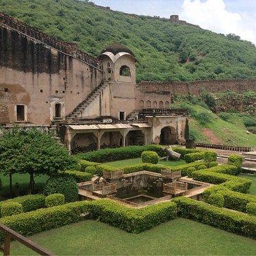 10-Day Rajasthan Heritage & Wildlife Tour – Jaipur, Ranthambore, Bundi, Mount Abu, Jodhpur